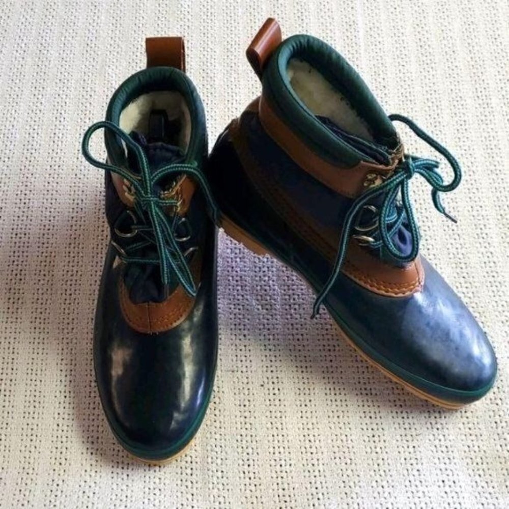 Northwest Terrority Thermolite Sherpa Lined Sz. 9 Duck Boot